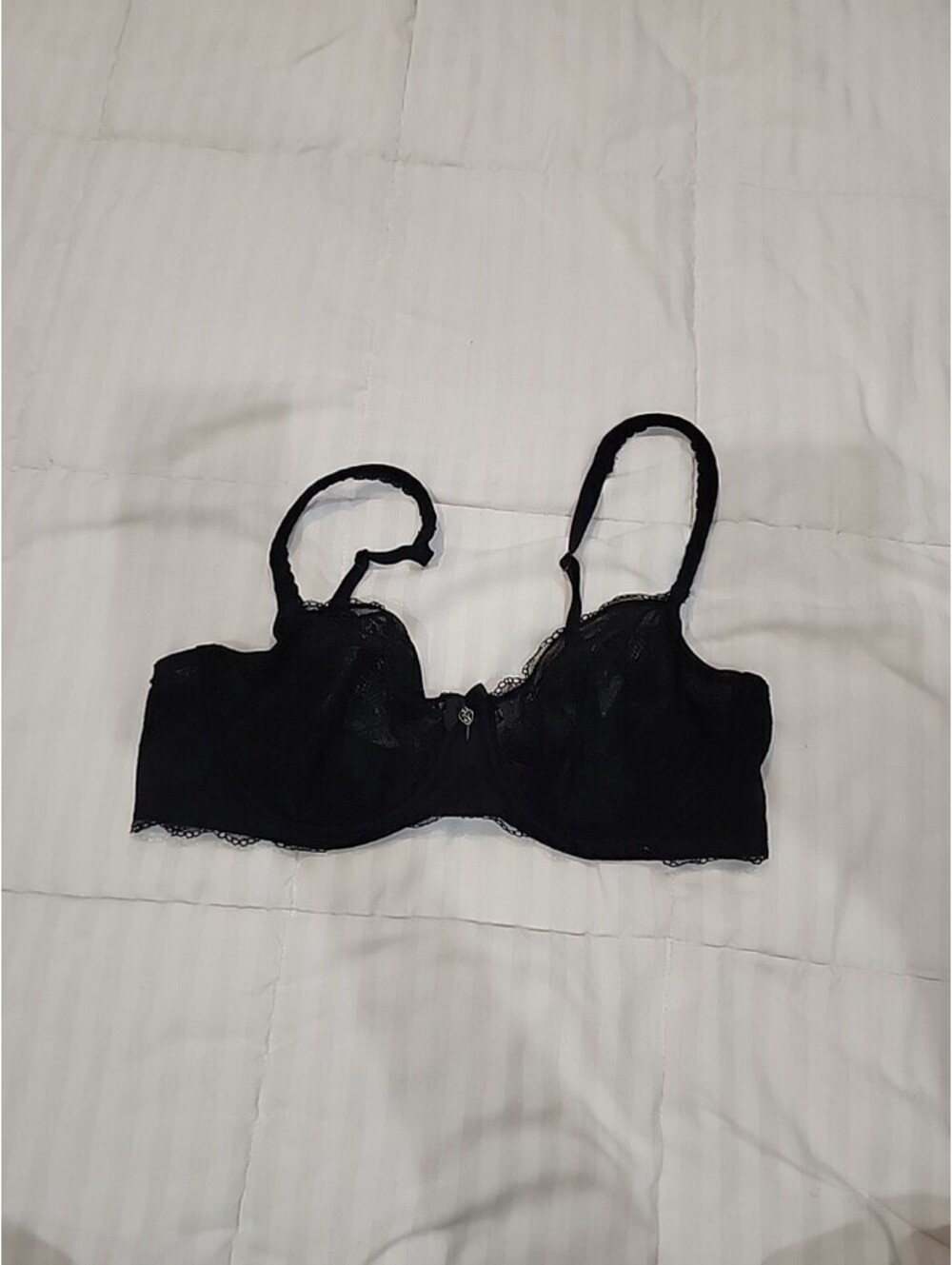 Body By Victoria's Secret Demi Non Doble 36D Women's Bra Black India RN#54867